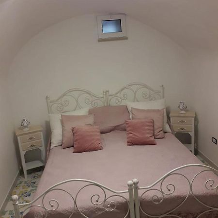 casa vacanze Vico Verona 7 Oria  Esterno foto