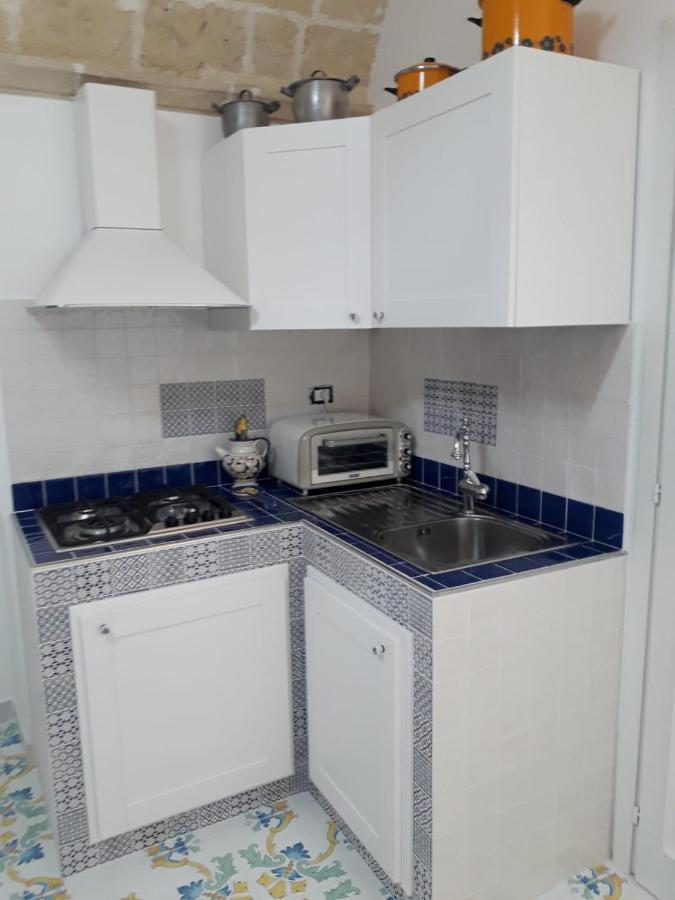 casa vacanze Vico Verona 7 Oria  Esterno foto